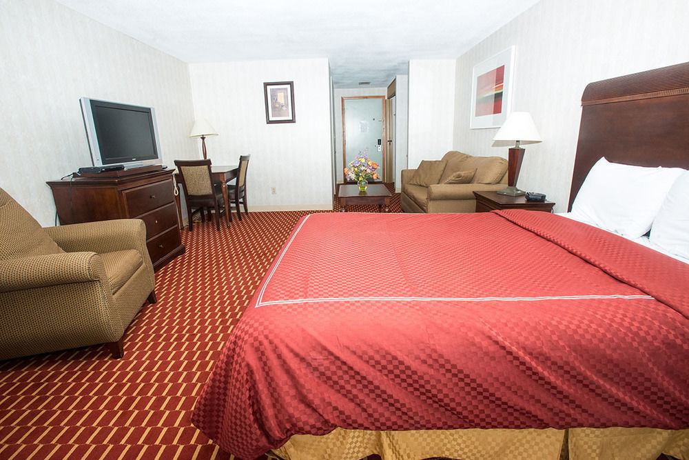 Hampton Falls Inn Exterior photo